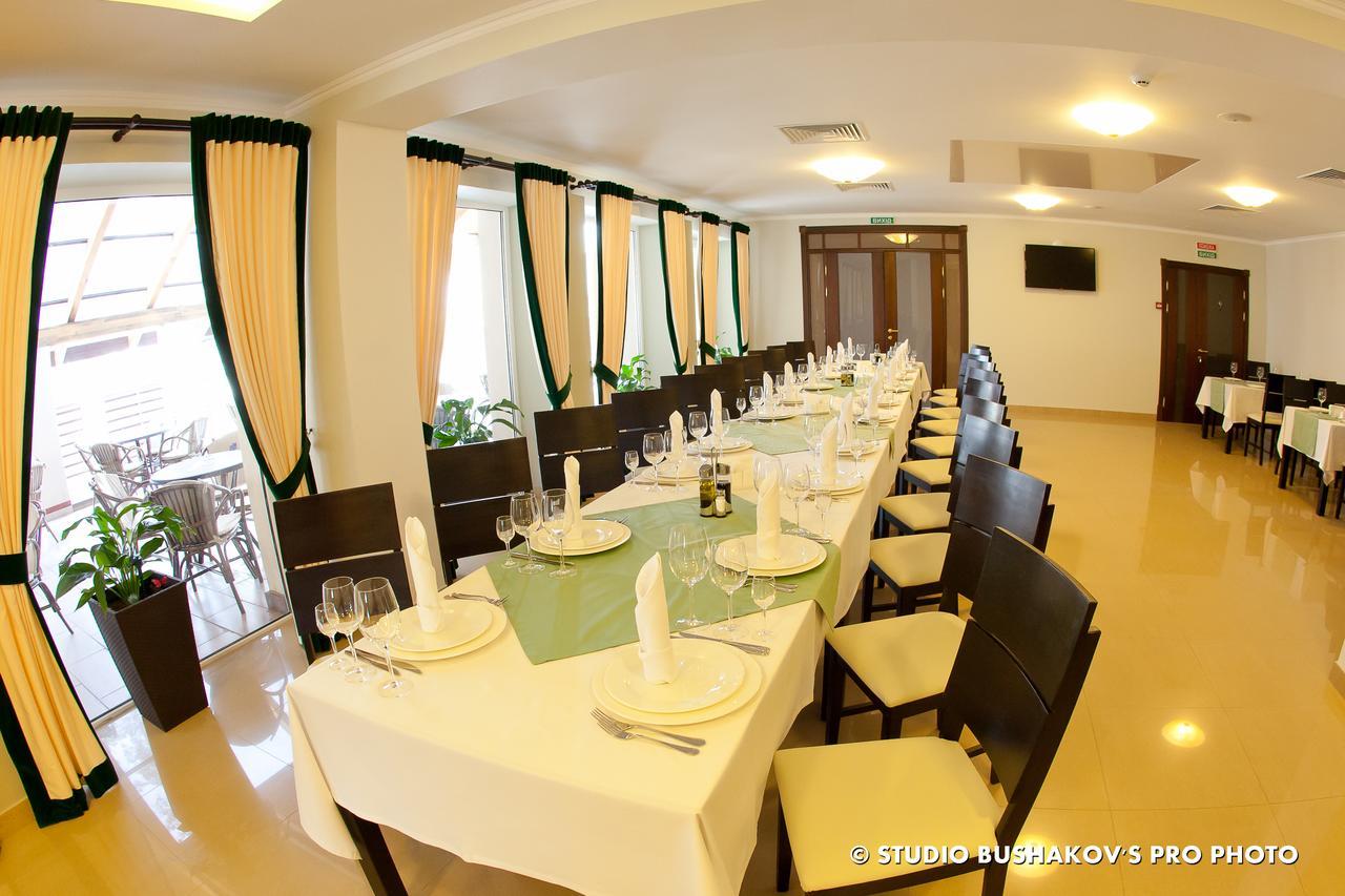 Viktoria Park Hotel Bucha Eksteriør billede